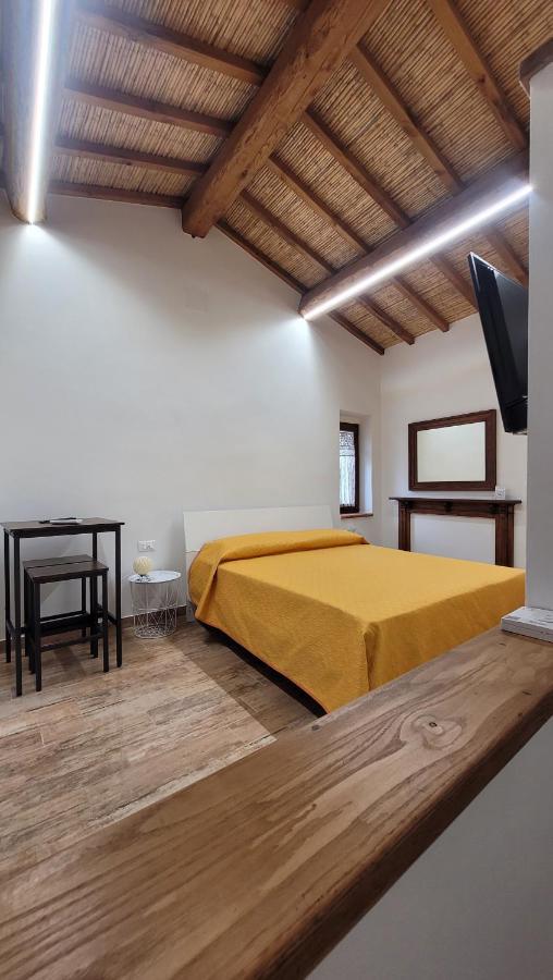 Luciae Domus Hotel Roccascalegna Eksteriør billede