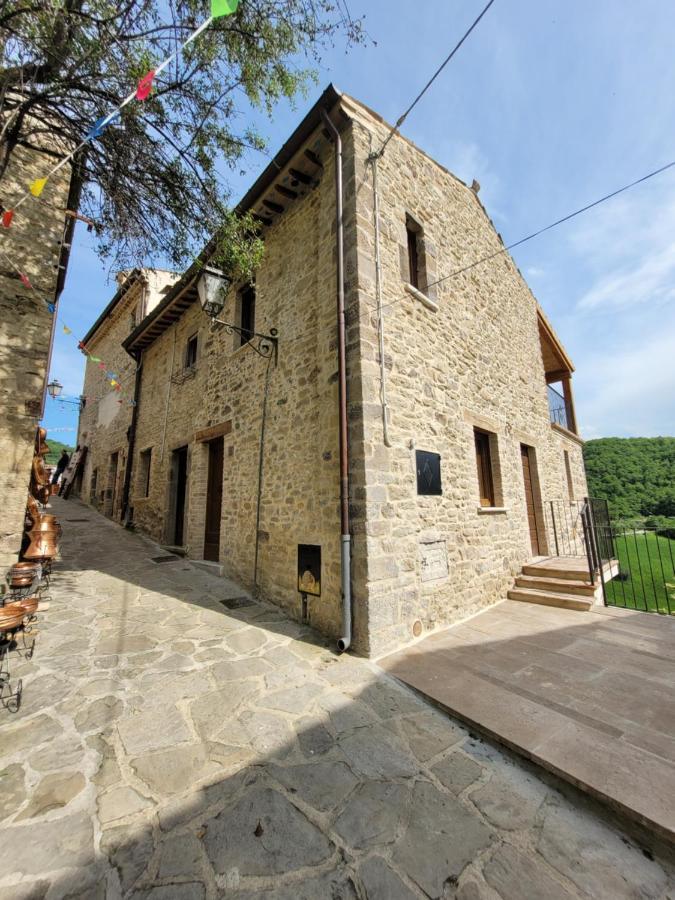 Luciae Domus Hotel Roccascalegna Eksteriør billede